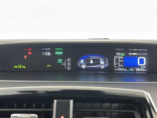 トヨタ プリウス A プレミアム 埼玉県 2019(令1)年 2.9万km ホワイトパールクリスタルシャイン 純正ナビ(NSZT-W68T)　/バックカメラ　/フルモデリスタエアロ　/フルセグＴＶ　/Ｂｌｕｅｔｏｏｔｈ　/ＥＴＣ２．０　/ＨＵＤ　/パーキングアシスト　/温冷シート　/レザーシート　/革巻きステアリング　/トヨタセーフティーセンス/ドライブレコーダー/BSM/革巻きステアリング