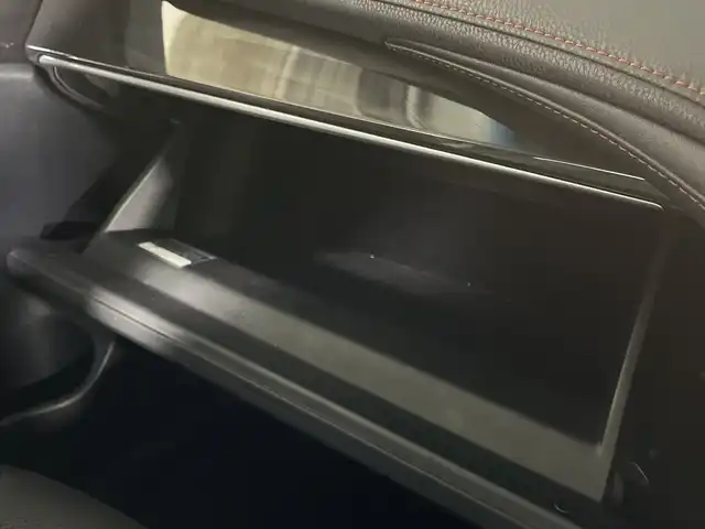 トヨタ クラウン ハイブリッド アスリートG 福岡県 2013(平25)年 8.8万km ホワイトパールクリスタルシャイン 純正HDDナビゲーション/CD DVD BT/フルセグテレビ/バックモニター/プリクラッシュモニター/レーダークルーズコントロール/オートハイビーム/革シート/シートヒーター/ベンチレーション/パワーシート/革巻きステアリング/ステアリングスイッチ/ETC/ステアリングヒーター/オートライト/純正18インチアルミホイール/後席シェード