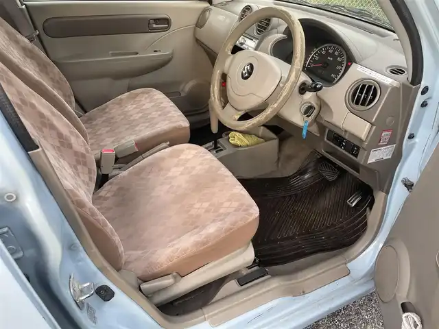 スズキ アルト GⅡ 埼玉県 2009(平21)年 10.9万km エアブルーメタリック 純正ＣＤ/Ｗエアバッグ/リモコンキー/新車保証書/取扱説明書