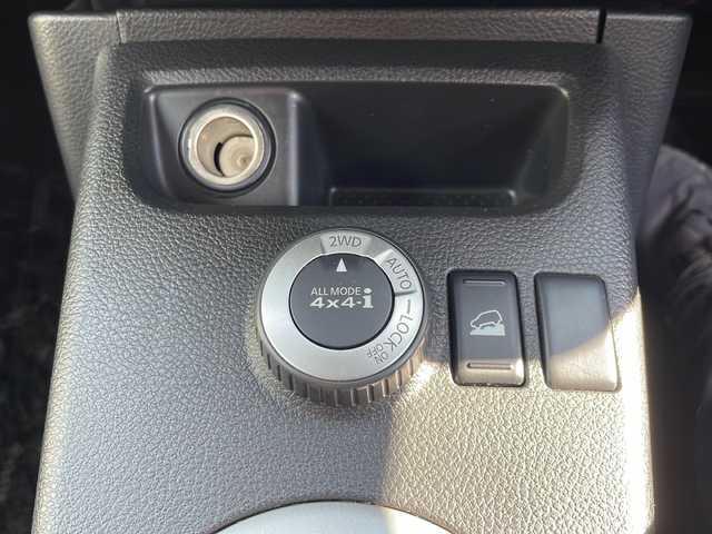 日産 エクストレイル 20GT 岩手県 2012(平24)年 6.8万km ブレードシルバー 4WD　純正ナビ BT CD/DVD再生 TV バックカメラ MAKアルミ GDマフラー 社外テールランプ クルーズコントロール オートHIDライト フォグランプ ルーフレール スマートキー ETC