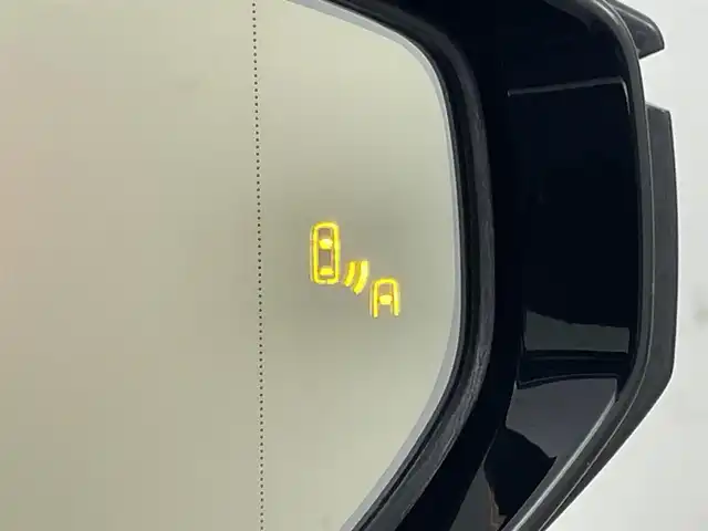 レクサス ＵＸ 200 Fスポーツ 岡山県 2018(平30)年 6万km グラファイトブラックガラスフレーク サンルーフ/純正ナビ/地デジ/Bluetooth/CD/DVD/SD/パノラミックビューモニター/BSM/HUD/黒革シート/シートヒーター /ベンチレーション /ステアリングヒーター/パワーシート/ドラレコ /ビルトインETC2.0/三眼LEDライト/衝突軽減ブレーキ/レーダークルーズコントロール/プッシュスタート /新車保証書/取扱説明書/スペアキー×１/カードキー×１