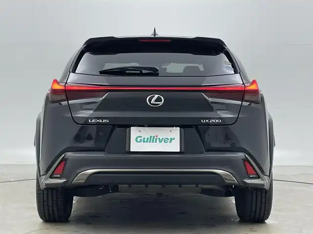 レクサス ＵＸ 200 Fスポーツ 岡山県 2018(平30)年 6万km グラファイトブラックガラスフレーク サンルーフ/純正ナビ/地デジ/Bluetooth/CD/DVD/SD/パノラミックビューモニター/BSM/HUD/黒革シート/シートヒーター /ベンチレーション /ステアリングヒーター/パワーシート/ドラレコ /ビルトインETC2.0/三眼LEDライト/衝突軽減ブレーキ/レーダークルーズコントロール/プッシュスタート /新車保証書/取扱説明書/スペアキー×１/カードキー×１