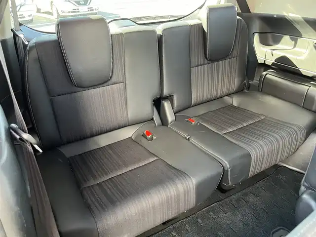 ホンダ フリード ハイブリット EX 奈良県 2017(平29)年 6.8万km ホワイトオーキッドパール 純正ナビ（VXM-174VFXi）/（フルセグ/BT/CD/DVD)/レーダークルーズコントロール/バックカメラ/衝突軽減システム/レーンキープアシスト/両側パワースライドドア/ハーフレザーシート/前席シートヒーター/後席サンシェード/オートライト/前後ドライブレコーダー/ETC/純正15インチＡＷ/取り扱い説明書/スペアキーＸ１