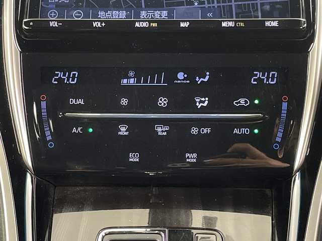 トヨタ ハリアー プレミアム 埼玉県 2019(令1)年 5.3万km ホワイトパールクリスタルシャイン 純正ナビ　/バックカメラ　/クルーズコントロール　/レーンキープアシスト　/衝突軽減ブレーキ　/コーナーセンサー　/パワーバックドア　/先行車発進お知らせ機能　/ＥＴＣ　/前後ドライブレコーダー　/社外アルミスタットレスタイヤ積込/フロアマット/アイドリングストップ/フォグランプ/LEDヘッドライト/ドアバイザー