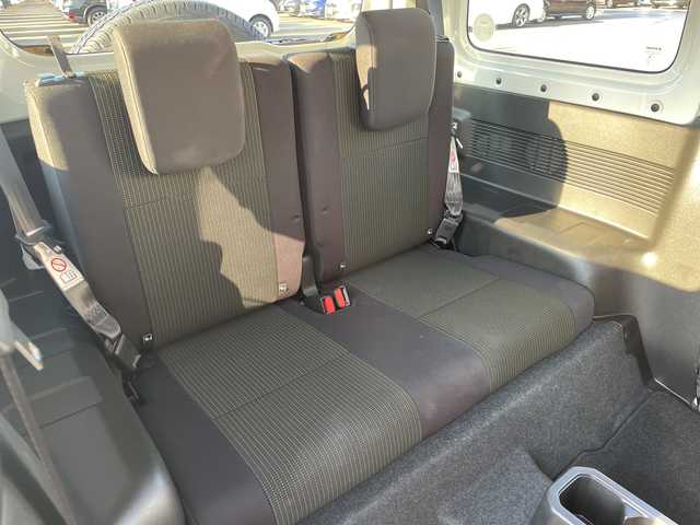 スズキ ジムニー シエラ JC 道央・札幌 2024(令6)年 3.6万km ピュアホワイトP ・４WD/・衝突被害軽減システム/・Bluetooth/・メモリナビ/・バックカメラ/・ETC/・クルーズコントロール/・ドライブレコーダー/・前席シートヒーター/・パーキングアシスト/・背面タイヤ/・レーンキープアシスト/・LEDヘッドライト/・ヘッドライトウォッシャー/・ダウンヒルアシストコントロール