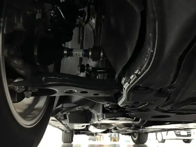 トヨタ アルファードハイブリット Z 三重県 2024(令6)年 0.5万km ブラック ハイブリッド/FF/MTモード付フロアCVT/14インチナビ/（FM/AM/TV/Bluetooth/USB/iPod/Miracast/CarPlay/AndroidAuto）/13.2インチ 有機EL後席モニター/パノラミックビューモニター（床下透過表示機能付）/両側パワースライドドア/ドライブレコーダー 前方/ETC2.0/Toyota Safety Sense/●PCS、LTA、レーダークルコン、アダプティブハイビーム、RSA、プロアクティブドライビングアシスト/●パーキングサポートブレーキ/・BSM/LCA/安心降車アシスト/など/装備/・デジタルインナーミラー*/・左右独立ムーンルーフ*/・合皮シート（ブラック）/・シートヒーター＆ベンチレーション（D/N/2nd）/・ステアリングヒーター/・パワーシート（Dメモリー付8way/N4way/2ndリクライニング＆オットマン）/・パワーバックドア/・100Vコンセント（1500W）/・ステアリングスイッチ/・3眼LEDヘッドランプ/・スーパーロングオーバーヘッドコンソール/・前席・後席左右独立オートエアコン/・オートワイパー/・おくだけ充電/・18inAW/・保/取/・スマートキーx2/など/*…メーカーOP