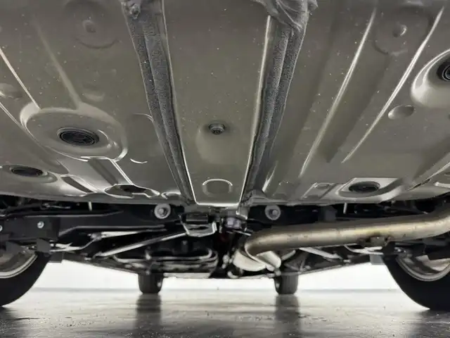 トヨタ アルファードハイブリット Z 三重県 2024(令6)年 0.5万km ブラック ハイブリッド/FF/MTモード付フロアCVT/14インチナビ/（FM/AM/TV/Bluetooth/USB/iPod/Miracast/CarPlay/AndroidAuto）/13.2インチ 有機EL後席モニター/パノラミックビューモニター（床下透過表示機能付）/両側パワースライドドア/ドライブレコーダー 前方/ETC2.0/Toyota Safety Sense/●PCS、LTA、レーダークルコン、アダプティブハイビーム、RSA、プロアクティブドライビングアシスト/●パーキングサポートブレーキ/・BSM/LCA/安心降車アシスト/など/装備/・デジタルインナーミラー*/・左右独立ムーンルーフ*/・合皮シート（ブラック）/・シートヒーター＆ベンチレーション（D/N/2nd）/・ステアリングヒーター/・パワーシート（Dメモリー付8way/N4way/2ndリクライニング＆オットマン）/・パワーバックドア/・100Vコンセント（1500W）/・ステアリングスイッチ/・3眼LEDヘッドランプ/・スーパーロングオーバーヘッドコンソール/・前席・後席左右独立オートエアコン/・オートワイパー/・おくだけ充電/・18inAW/・保/取/・スマートキーx2/など/*…メーカーOP