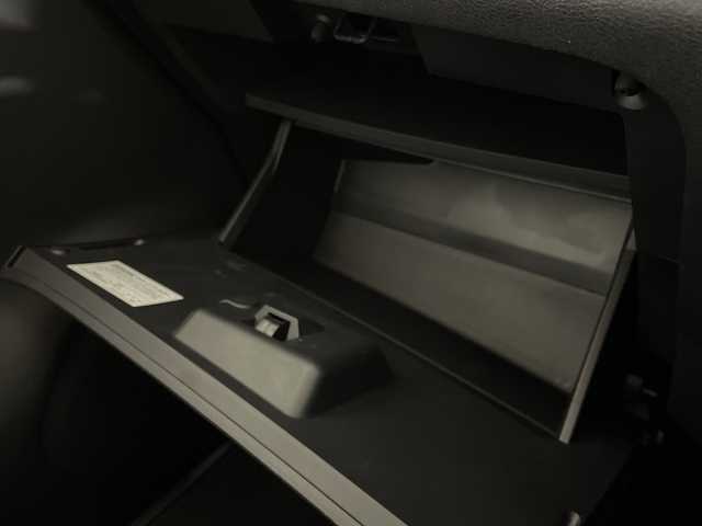 日産 セレナ e－パワー ハイウェイスター V 福岡県 2021(令3)年 5.7万km ダイヤモンドブラック 純正SDナビ(フルセグTV/DVD/CD/BT)アラウンドビューモニタープロパイロット両側パワスラエマージェンシーブレーキコーナーセンサーBSMデジタルインナーミラーLEDヘッドライトオートブレーキホールドスマートキー後席モニター