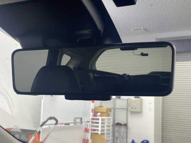 日産 ノート e－パワー メダリスト 福島県 2019(平31)年 1.9万km ブリリアントシルバー /禁煙車//アラウンドビューモニター//デジタルインナーミラー//社外７型ナビ/CD・DVD・BT・MSV・フルセグTV//レーダークルーズコントロール//ハーフレザーシート//オートハイビーム//クリアランスソナー//ステアリングリモコン//ＥＴＣ//ＬＥＤ//前後ドライブレコーダー//エマージェンシーブレーキ//フォグライト//コーナーポール//スペアキー