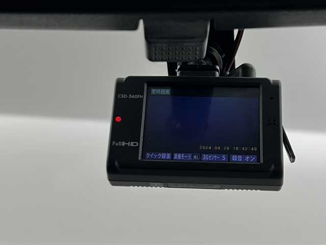 ホンダ ステップワゴン G インターナビEセレクション 群馬県 2012(平24)年 11.4万km ホワイトオーキッドパール 純正ナビ　純正９型後席モニター　バックカメラ　フルセグＴＶ　両側電動スライドドア　ＥＴＣ　ドライブレコーダー　キセノンヘッドライト　オートライト　スマートキー　横滑り防止装置　ルーフキャリア　禁煙