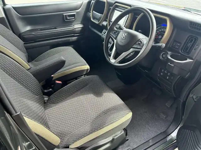 スズキ ハスラー HYBRID G 福島県 2024(令6)年 0.7万km クールカーキPM 4WD/デュアルカメラブレーキサポート/純正メモリナビ/　【フルセグ/CD/DVD/MSV/BT/USB】/ETC/前席シートヒーター/ステアリングスイッチ/レーダークルーズコントロール/レーンキープアシスト/パーキングアシスト/ヒルスタートアシスト/コーナーセンサー/アイドリングストップ/横滑り防止機能/LEDヘッドライト（AUTO機能付き）/　・フォグランプ