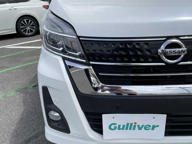 日産 デイズ ルークス ハイウェイスターX 長崎県 2019(平31)年 1.8万km ホワイトパール 全方位カメラ/社外ナビ/（ワンセグ・BT・FMAM・CD)/エマージェンシーブレーキ/レーンキープアシスト/ETC/左パワースライドドア/スマートキー/スペアキー/前後ドライブレコーダー/コーナーセンサー/オートライト/LEDヘッドライト/オートハイビーム/アイドリングストップ