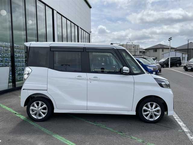 日産 デイズ ルークス ハイウェイスターX 長崎県 2019(平31)年 1.8万km ホワイトパール 全方位カメラ/社外ナビ/（ワンセグ・BT・FMAM・CD)/エマージェンシーブレーキ/レーンキープアシスト/ETC/左パワースライドドア/スマートキー/スペアキー/前後ドライブレコーダー/コーナーセンサー/オートライト/LEDヘッドライト/オートハイビーム/アイドリングストップ