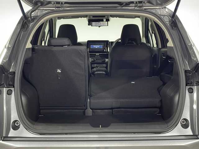 日産 ノート X 神奈川県 2024(令6)年 0.5万km ダークメタルグレー 純正9型ディスプレイオーディオ/AM FM AndroidAuto AppleCarPlay Bluetooth/アラウンドビューモニター/ブラインドスポットモニター/車線逸脱警報/後側方車両検知警報/エマージェンシーブレーキ/速度標識表示/標識検知支援/駐車支援/後退時車両検知警報/ふらつき警報/前席シートヒーター/ステアリングヒーター/ステアリングリモコン/純正ドライブレコーダー/ビルトインETC/フロアマット/LEDヘッドライト/オートライト/オートマチックハイビーム/インテリジェントキー/スペアキー