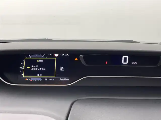 日産 セレナ ハイウェイスター V 熊本県 2020(令2)年 3.5万km ダイヤモンドブラック 禁煙車　/純正ナビ（ＣＤ・ＤＶＤ・フルセグ・ＢＴ・ＳＤ）/全周囲カメラ　/純正前方ドライブレコーダー　/フリップダウンモニター/ビルトインＥＴＣ　/両側パワースライドドア　/前後クリアランスソナー　/プロパイロット/レーダークルーズコントロール/衝突軽減ブレーキ/レーンキープアシスト/横滑り防止/アイドリングストップ/純正フロアマット/純正１６インチAW/オートライト/LEDヘッドライト/フォグライト/スマートキー/プッシュスタート