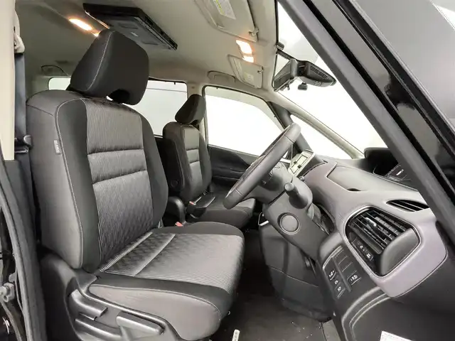日産 セレナ ハイウェイスター V 熊本県 2020(令2)年 3.5万km ダイヤモンドブラック 禁煙車　/純正ナビ（ＣＤ・ＤＶＤ・フルセグ・ＢＴ・ＳＤ）/全周囲カメラ　/純正前方ドライブレコーダー　/フリップダウンモニター/ビルトインＥＴＣ　/両側パワースライドドア　/前後クリアランスソナー　/プロパイロット/レーダークルーズコントロール/衝突軽減ブレーキ/レーンキープアシスト/横滑り防止/アイドリングストップ/純正フロアマット/純正１６インチAW/オートライト/LEDヘッドライト/フォグライト/スマートキー/プッシュスタート