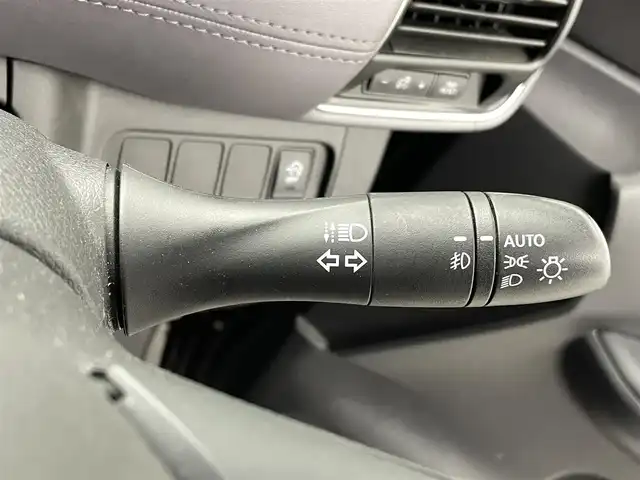 日産 セレナ ハイウェイスター V 熊本県 2020(令2)年 3.5万km ダイヤモンドブラック 禁煙車　/純正ナビ（ＣＤ・ＤＶＤ・フルセグ・ＢＴ・ＳＤ）/全周囲カメラ　/純正前方ドライブレコーダー　/フリップダウンモニター/ビルトインＥＴＣ　/両側パワースライドドア　/前後クリアランスソナー　/プロパイロット/レーダークルーズコントロール/衝突軽減ブレーキ/レーンキープアシスト/横滑り防止/アイドリングストップ/純正フロアマット/純正１６インチAW/オートライト/LEDヘッドライト/フォグライト/スマートキー/プッシュスタート