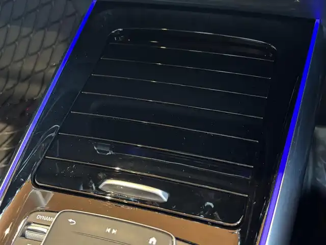 メルセデス・ベンツ ＧＬＡ２００ｄ 4マチック 宮城県 2020(令2)年 5.1万km マウンテングレー ワンオーナー/レザーエクスクルーシブパッケージ/アドバンスドパッケージ/ナビゲーションパッケージ/レーダーセーフティパッケージ/パノラミックスライディングルーフ/フルセグTV/360°カメラシステム/ヘッドアップディスプレイ/ブラックレザーシート/メモリ機能付きパワーシート/シートヒーター/LEDヘッドライト/オートライト/アンビエントライト/ドライブレコーダー(フロント)/純正18インチAW/キーレスゴー/パワーバックドア