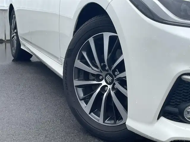 トヨタ クラウン ハイブリッド S Cパッケージ 愛媛県 2019(平31)年 9.5万km ホワイトパールクリスタルシャイン 純正ナビ（Bluetooth/フルセグTV/メモリナビ）/USB/ETC/バックカメラ/AUX接続可能/純正フロアマット/パワーシート/シートヒーター/ステアリングヒーター/バドルシフト/純正アルミホイール/前後コーナーセンサー/クルーズコントロール/LEDヘッドライト/ABS/横滑り防止装置/レーンキープアシスト/盗難防止装置/オートマチックハイビーム/衝突被害軽減システム