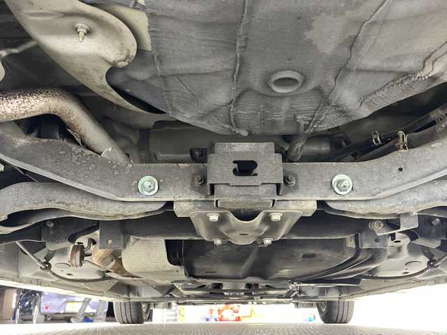 日産 ラフェスタ ハイウェイスター 神奈川県 2017(平29)年 7.8万km スノーフレイクホワイトパール 片側パワースライドドア/社外メモリーナビ/地デジTV/【DVD/CD再生機能】/バックカメラ/ETC/HIDヘッドライト/純正15インチアルミホイル/インテリジェントキー