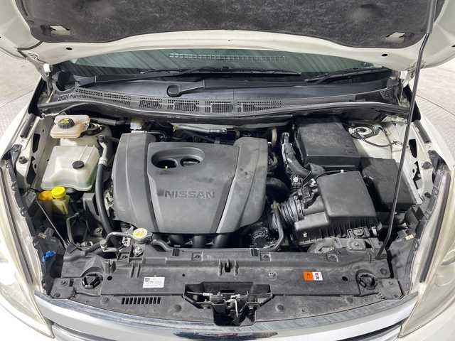 日産 ラフェスタ ハイウェイスター 神奈川県 2017(平29)年 7.8万km スノーフレイクホワイトパール 片側パワースライドドア/社外メモリーナビ/地デジTV/【DVD/CD再生機能】/バックカメラ/ETC/HIDヘッドライト/純正15インチアルミホイル/インテリジェントキー
