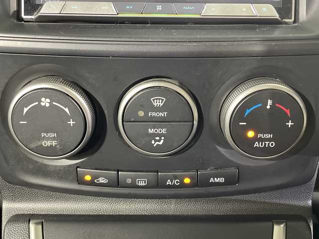 日産 ラフェスタ ハイウェイスター 神奈川県 2017(平29)年 7.8万km スノーフレイクホワイトパール 片側パワースライドドア/社外メモリーナビ/地デジTV/【DVD/CD再生機能】/バックカメラ/ETC/HIDヘッドライト/純正15インチアルミホイル/インテリジェントキー