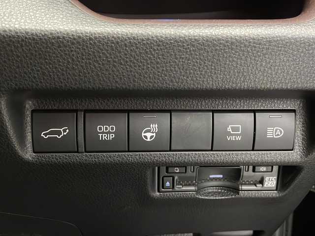 トヨタ ＲＡＶ４ G 長野県 2023(令5)年 4.5万km アティチュードブラックマイカ 4WD/純正メモリナビ&フルセグTV&USB&BT/トヨタセーフティセンス/アダプティブクルーズコントロール/レーントレーシングアシスト/プリクラッシュセーフティ/クリアランスソナー/リアクロストラフィックアラート/ブラインドスポットモニター/パーキングサポートブレーキ/オートマチックハイビーム/パワーバックドア/レザーシート/前席エアシート/前席シートヒーター/運転席パワーシート/運転席シートメモリ/ステアリングスイッチ/ステアリングヒーター/サイド・バックカメラ/ビルトインETC2.0/LEDヘッドライト/オートライト/フロントフォグランプ/電動格納ミラー/ウィンカーミラー/電動ホールド/オートホールド/純正18インチAW装着/社外フロアマット/純正ドアバイザー/プッシュスタート/スマートキー/スペアキー1本