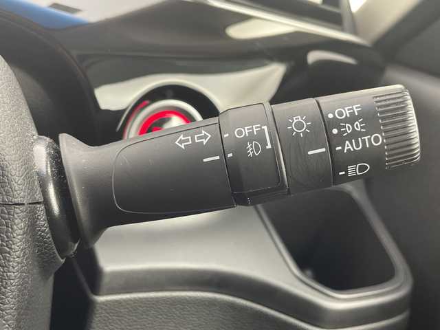 ホンダ フリード モデューロX ホンダセンシング 愛知県 2020(令2)年 3.9万km プラチナホワイトパール 純正9型ナビ/・Bluetooth/・CD/DVD/・フルセグテレビ/・SD音楽録音/バックカメラ/両側パワースライドドア/衝突軽減ブレーキ/レーンキープアシスト/前後コーナーセンサー/レーダークルーズコントロール/前方ドライブレコーダー/ETC/LEDヘッドライト
