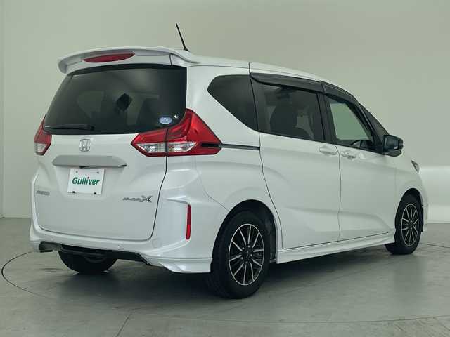 ホンダ フリード モデューロX ホンダセンシング 愛知県 2020(令2)年 3.9万km プラチナホワイトパール 純正9型ナビ/・Bluetooth/・CD/DVD/・フルセグテレビ/・SD音楽録音/バックカメラ/両側パワースライドドア/衝突軽減ブレーキ/レーンキープアシスト/前後コーナーセンサー/レーダークルーズコントロール/前方ドライブレコーダー/ETC/LEDヘッドライト