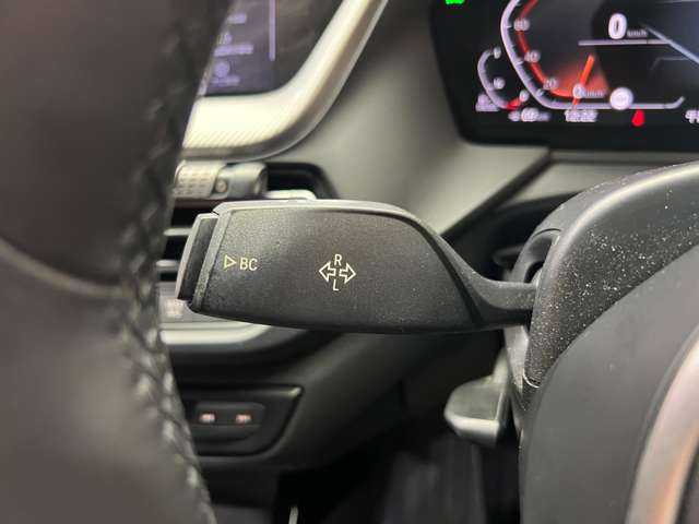 ＢＭＷ ＢＭＷ １１８ｄ Mスポーツ 千葉県 2020(令2)年 3.2万km サファイアブラックP コンフォートＰＫＧ　/ＡＣＣ　/ナビ　/Ｂｌｕｅｔｏｏｔｈ接続　/バックカメラ　/パーキングアシスト　/オートマチックテールゲート　/ＬＥＤヘッドライト　/ＥＴＣ　/衝突軽減Ｂ　/ＢＳＭ　/ＬＫＡ　/コンフォートアクセス