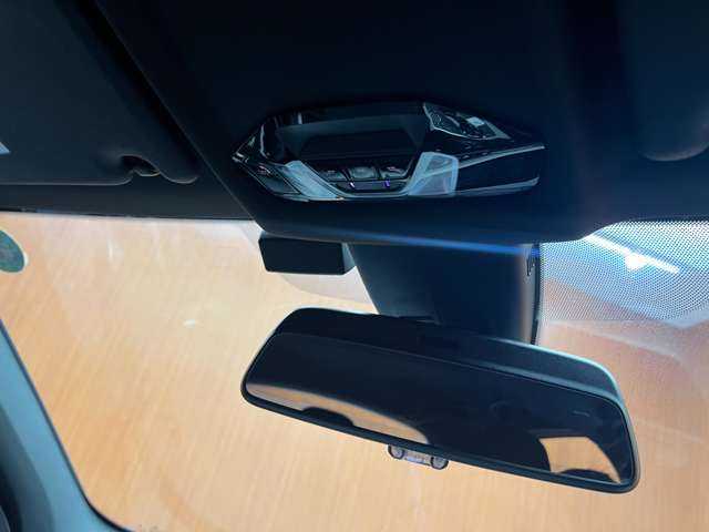 ＢＭＷ ＢＭＷ １１８ｄ Mスポーツ 千葉県 2020(令2)年 3.2万km サファイアブラックP コンフォートＰＫＧ　/ＡＣＣ　/ナビ　/Ｂｌｕｅｔｏｏｔｈ接続　/バックカメラ　/パーキングアシスト　/オートマチックテールゲート　/ＬＥＤヘッドライト　/ＥＴＣ　/衝突軽減Ｂ　/ＢＳＭ　/ＬＫＡ　/コンフォートアクセス