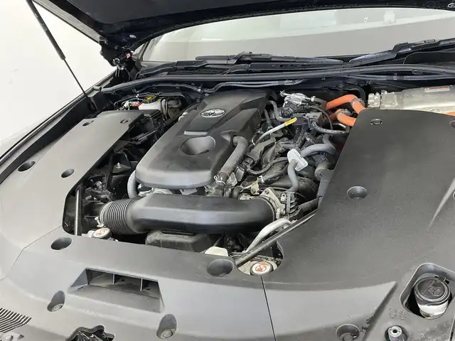 トヨタ クラウン ハイブリッド RS アドバンス Four 宮城県 2019(平31)年 2.5万km プレシャスブラックパール ムーンルーフ　/ＴＲＤエアロ　/４本出マフラー　/ヘッドアップディスプレイ　/アダプティブクルーズコントロール　/ＢＳＭ　/クリアランスソナー/バックモニター/プリクラッシュセーフティ/レーンディパーチャーアラート/オートマチックハイビーム/シートヒーター／ステアリングヒーター/メモリ機能付パワーシート/エンジンスターター　/カードキー付属　/専用スパッタリング塗装１８ＡＷ　/シーケンシャルターンランプ/ドライブレコーダー/ETC2.0