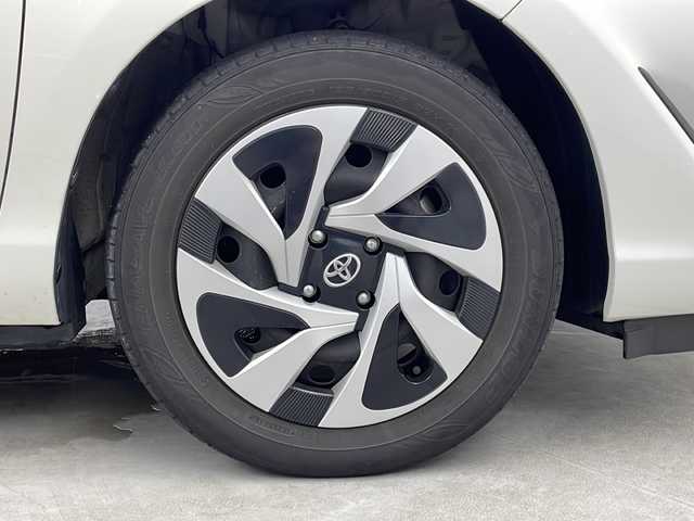 トヨタ アクア S スタイルブラック 三重県 2020(令2)年 5.6万km ホワイトパールクリスタルシャイン 禁煙車/トヨタセーフティセンス/・プリクラッシュセーフティ/・LDA/・オートマチックハイビーム/・先行車発進告知/クリアランスソナー/純正９型ナビ/・フルセグTV/CD/DVD/Bluetooth/SD/音楽録音/パノラミックビューモニター/ステアリングスイッチ/オートライト/LEDヘッドライト/フォグランプ/スマートキー＆プッシュスタート/スペアキー/前後ドライブレコーダー/ETC/ドアバイザー