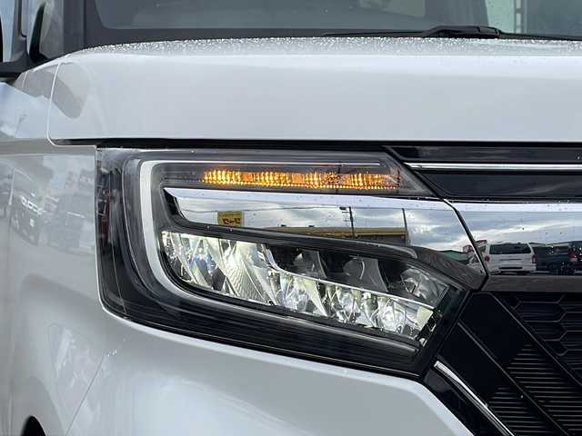 ホンダ Ｎ ＢＯＸ カスタム G L ターボ ホンダセンシング 道北・旭川 2020(令2)年 3.2万km プラチナホワイトパール ・4WD/・禁煙車/・純正メモリナビ/ CD/DVD/SD/MSV/フルセグ/・両側パワースライドドア /・バックカメラ/・ホンダセンシング/・衝突軽減ブレーキ/・レーンキープ /・レーダークルーズコントロール/・踏み間違い防止/・純正エンジンスターター /・ビルトインETC/・ハーフレザーシート/・シートヒーター /・ミラーヒーター/・オートライト/・LEDヘッドライト/・フォグライト/・プッシュスタート/・スペアキー