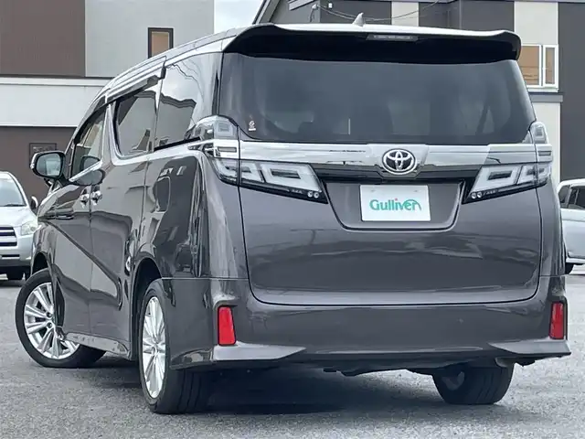 トヨタ ヴェルファイア Z 道央・札幌 2020(令2)年 6.6万km グラファイトM ４WD/寒冷地仕様/純正ディスプレイオーディオ/AM/FM/BT/フルセグ/トヨタセーフティセンス/プリクラッシュセーフティ/横滑り防止装置/レーダークルーズコントロール/レーンキープアシスト/クリアランスソナー/パーキングサポートブレーキ/ロードサインアシスト/バックカメラ/ビルトインETC/ドライブレコーダー/アイドリングストップ/ECOMODE/ワイパーデアイサー/ワイパーデアイサー/両側パワースライドドア/２列目オットマン/レザー調シートカバー/革巻きステアリング/ステアリングリモコン/電動パーキング/ブレーキホールド/MTモード付AT/プッシュスタート/スマートキー/LEDヘッドライト/オートライト/オートハイビーム/フォグランプ/電動格納ミラー/ウィンカーミラー/純正フロアマット/ドアバイザー