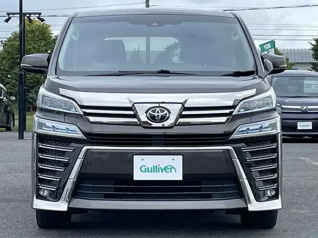 トヨタ ヴェルファイア Z 道央・札幌 2020(令2)年 6.6万km グラファイトM ４WD/寒冷地仕様/純正ディスプレイオーディオ/AM/FM/BT/フルセグ/トヨタセーフティセンス/プリクラッシュセーフティ/横滑り防止装置/レーダークルーズコントロール/レーンキープアシスト/クリアランスソナー/パーキングサポートブレーキ/ロードサインアシスト/バックカメラ/ビルトインETC/ドライブレコーダー/アイドリングストップ/ECOMODE/ワイパーデアイサー/ワイパーデアイサー/両側パワースライドドア/２列目オットマン/レザー調シートカバー/革巻きステアリング/ステアリングリモコン/電動パーキング/ブレーキホールド/MTモード付AT/プッシュスタート/スマートキー/LEDヘッドライト/オートライト/オートハイビーム/フォグランプ/電動格納ミラー/ウィンカーミラー/純正フロアマット/ドアバイザー