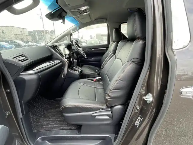 トヨタ ヴェルファイア Z 道央・札幌 2020(令2)年 6.6万km グラファイトM ４WD/寒冷地仕様/純正ディスプレイオーディオ/AM/FM/BT/フルセグ/トヨタセーフティセンス/プリクラッシュセーフティ/横滑り防止装置/レーダークルーズコントロール/レーンキープアシスト/クリアランスソナー/パーキングサポートブレーキ/ロードサインアシスト/バックカメラ/ビルトインETC/ドライブレコーダー/アイドリングストップ/ECOMODE/ワイパーデアイサー/ワイパーデアイサー/両側パワースライドドア/２列目オットマン/レザー調シートカバー/革巻きステアリング/ステアリングリモコン/電動パーキング/ブレーキホールド/MTモード付AT/プッシュスタート/スマートキー/LEDヘッドライト/オートライト/オートハイビーム/フォグランプ/電動格納ミラー/ウィンカーミラー/純正フロアマット/ドアバイザー