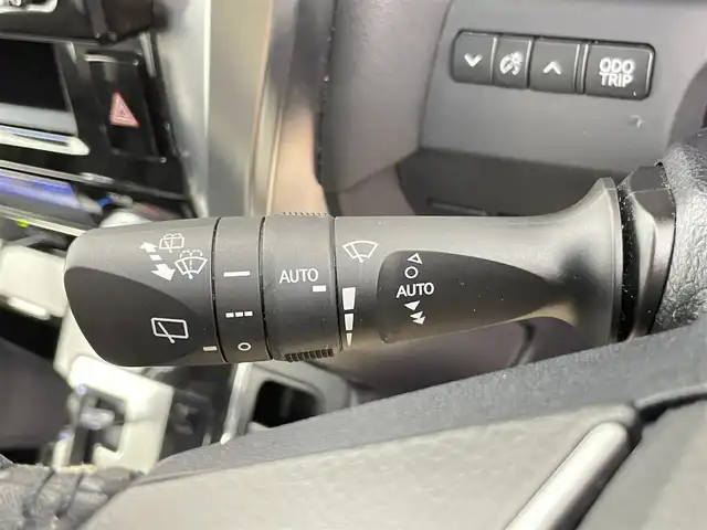 トヨタ ヴェルファイア Z Gエディション 千葉県 2015(平27)年 7万km ホワイトパールクリスタルシャイン ダブルサンルーフ/純正9型メモリーナビ/・フルセグTV/・DVD再生機能/・Bluetooth接続/・バックカメラ/両側パワースライドドア/LEDヘッドライト/ハーフレザーシート/レーダークルーズコントロール/スマートキー/ビルトインETC