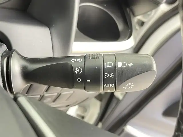 トヨタ ヴェルファイア Z Gエディション 千葉県 2015(平27)年 7万km ホワイトパールクリスタルシャイン ダブルサンルーフ/純正9型メモリーナビ/・フルセグTV/・DVD再生機能/・Bluetooth接続/・バックカメラ/両側パワースライドドア/LEDヘッドライト/ハーフレザーシート/レーダークルーズコントロール/スマートキー/ビルトインETC