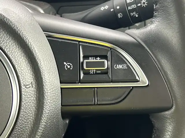 スズキ ジムニー XC 愛知県 2022(令4)年 1.6万km ブルーイッシュブラックパール3 ４WD/ターボ/9インチフローリングナビ/（AM/FM/フルセグTV/Bluetooth/CD/DVD）/スズキセーフティサポート/・衝突軽減ブレーキ/・レーンキープアシスト/・オートマチックハイビーム/・誤発進抑制機能/クルーズコントロール/前後ドライブレコーダー/ETC/ダウンヒルアシスト/アイドリングストップ/純正16インチアルミホイール/LEDヘッドライト/オートライト/ヘッドライトウォッシャー/撥水ファブリックシート/背面タイヤ/シートカバー/横滑り防止機能/スマートキー/プッシュスタート/革巻きステアリング/ステアリングスイッチ