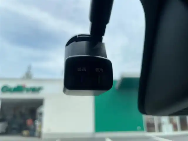 日産 ルークス HWS X プロパイロットED 島根県 2021(令3)年 1.6万km フローズンバニラパール 純正9インチＳＤナビ　/フルセグＴＶ　/ＤＶＤ再生　/Ｂｌｕｅｔｏｏｔｈ接続　/全方位／バック／フロント／サイドカメラ　/前方ドライブレコーダー　/ビルトインＥＴＣ　/アダプティブクルーズコントロール/衝突軽減ブレーキ　/アイドリングストップ/レーンキープアシスト/両側パワースライドドア　/後方コーナーセンサー　/オートハイビーム／ライト/純正LEDヘッドライト　/純正14インチアルミホイール/純正フロアマット