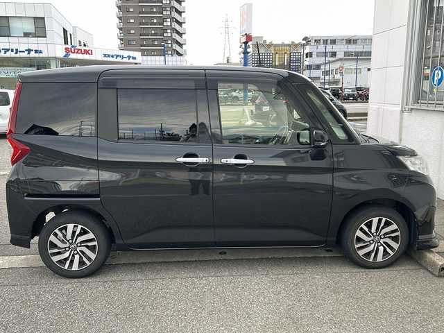 トヨタ ルーミー カスタムG 富山県 2019(平31)年 9.9万km ブラックマイカメタリック スマートキー×２/両側パワースライドドア/リモコンエンジンスターター/純正メモリーナビ(NSZT-W68T)/DVD/MSV/BT/フルセグTV/バックカメラ/ビルトインETC/前後ドラレコ(ZDR016)/衝突安全ブレーキ/オートハイビーム/LEDヘッドライト/フォグ/プッシュスタート/アイドリングストップ/クリアランスソナー/リアロールシェード/シートバックテーブル(D/N)/皮巻きステアリング/ステアリングスイッチ/純正フロアマット/取説・ナビ取説