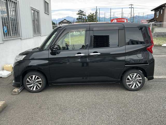 トヨタ ルーミー カスタムG 富山県 2019(平31)年 9.9万km ブラックマイカメタリック スマートキー×２/両側パワースライドドア/リモコンエンジンスターター/純正メモリーナビ(NSZT-W68T)/DVD/MSV/BT/フルセグTV/バックカメラ/ビルトインETC/前後ドラレコ(ZDR016)/衝突安全ブレーキ/オートハイビーム/LEDヘッドライト/フォグ/プッシュスタート/アイドリングストップ/クリアランスソナー/リアロールシェード/シートバックテーブル(D/N)/皮巻きステアリング/ステアリングスイッチ/純正フロアマット/取説・ナビ取説