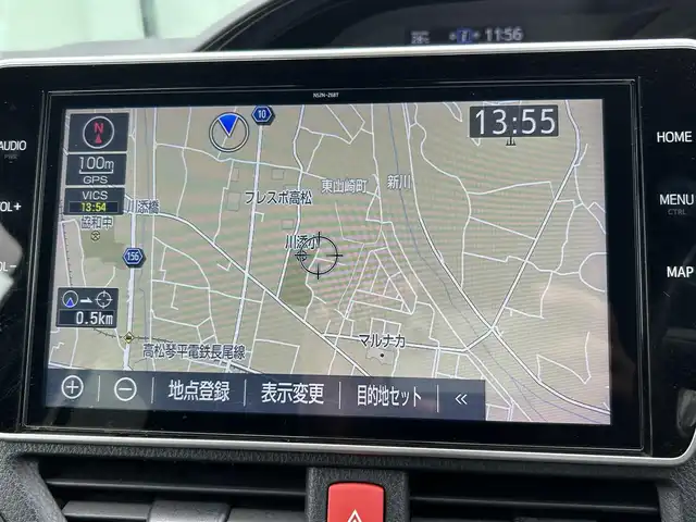 トヨタ エスクァイア Gi 香川県 2019(令1)年 3.9万km ブラック 純正10インチメモリーナビ（NSZN-Z68T）/→AM/FM/CD/DVD/Bluetooth/フルセグTV/フリップダウンモニター/バックカメラ/両側パワースライドドア/黒革シート/シートヒーター/ビルトイン2.0ETC/ウッドコンビステアリング/クルーズコントロール/衝突軽減ブレーキ/レーンキープアシスト/アイドリングストップ/LEDヘッドライト/オートハイビーム/前方ドライブレコーダー/コーナーセンサー/純正15インチアルミホイール/純正フロアマット/サンシェード/プッシュスタート/スマートキー