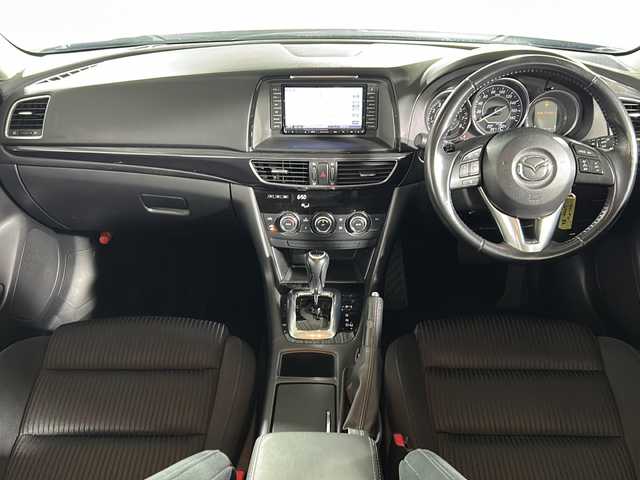 マツダ アテンザ ワゴン 20S 広島県 2014(平26)年 4万km ジェットブラックマイカ 禁煙車/純正ナビ/（Bluetooth/SD/CD/DVD/AUX/フルセグTV)/バックカメラ/前後ドライブレコーダー/ETC/クルーズコントロール/社外19インチアルミホイール/純正フロアマット/トノカバー/ルーフレール/LEDヘッドライト/アダプティブフロントライティングシステム/オートライト/ABS/横滑り防止装置/スペアキー1本/スマートキー/取扱説明書/保証書