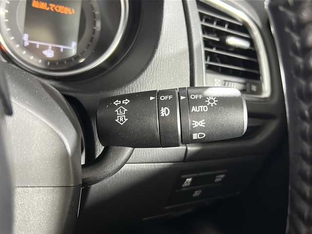 マツダ アテンザ ワゴン 20S 広島県 2014(平26)年 4万km ジェットブラックマイカ 禁煙車/純正ナビ/（Bluetooth/SD/CD/DVD/AUX/フルセグTV)/バックカメラ/前後ドライブレコーダー/ETC/クルーズコントロール/社外19インチアルミホイール/純正フロアマット/トノカバー/ルーフレール/LEDヘッドライト/アダプティブフロントライティングシステム/オートライト/ABS/横滑り防止装置/スペアキー1本/スマートキー/取扱説明書/保証書