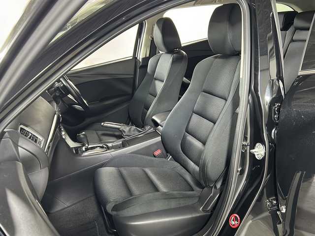 マツダ アテンザ ワゴン 20S 広島県 2014(平26)年 4万km ジェットブラックマイカ 禁煙車/純正ナビ/（Bluetooth/SD/CD/DVD/AUX/フルセグTV)/バックカメラ/前後ドライブレコーダー/ETC/クルーズコントロール/社外19インチアルミホイール/純正フロアマット/トノカバー/ルーフレール/LEDヘッドライト/アダプティブフロントライティングシステム/オートライト/ABS/横滑り防止装置/スペアキー1本/スマートキー/取扱説明書/保証書