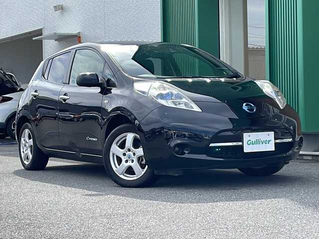 日産 リーフ X 岐阜県 2013(平25)年 2.1万km スーパーブラック 禁煙車/純正ナビ/バックカメラ/シートヒーター /ステアリングヒーター/クルーズコントロール/ステアリングスイッチ/インテリジェントキー /プッシュスタート /スペアキー/純正アルミホイール/純正フロアマット