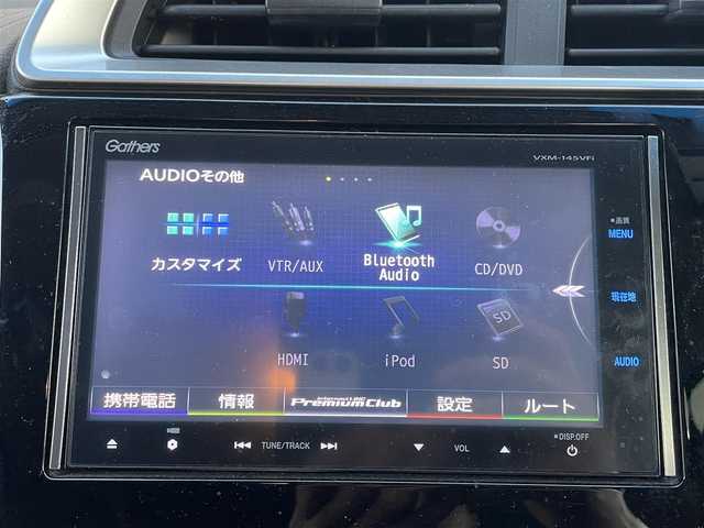 ホンダ フィット ハイブリット Lパッケージ 岡山県 2014(平26)年 9.1万km クリスタルブラックパール 登録時走行距離90957km/純正SDナビ/(AM/FM/DISC/TV/BT)/衝突被害軽減システム/クルーズコントロール/バックカメラ/ETC/ドライブレコーダー/チップアップシート/プッシュスタート/スマートキー/スペアキー/スターターキー/社外15インチアルミホイール/記録簿/保証書/取扱説明書