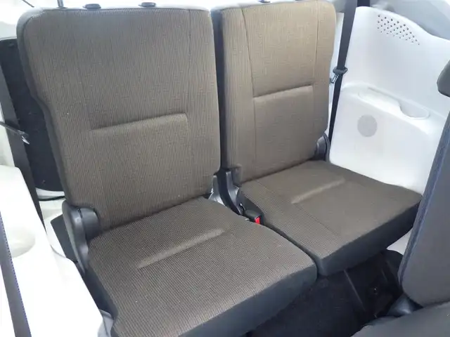トヨタ シエンタ G 千葉県 2017(平29)年 5.7万km ホワイトパールクリスタルシャイン Toyota Safety Sense/・プリクラッシュセーフティ/・レーンディパーチャーアラート/・オートハイビーム/両側パワースライドドア/純正SDナビ/地デジTV/【DVD/CD再生機能　Bluetooth接続】/バックカメラ/前席シートヒーター/革巻きステアリング/ETC/HIDヘッドライト/ウインカーミラー/クリアランスソナー/スマートキー